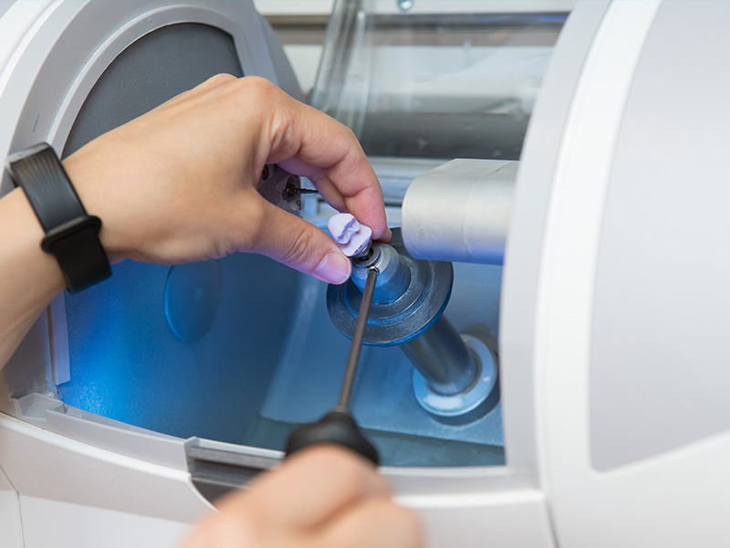 Iconic Dental Arts | Implant Dentistry, Preventative Program and Intraoral Camera