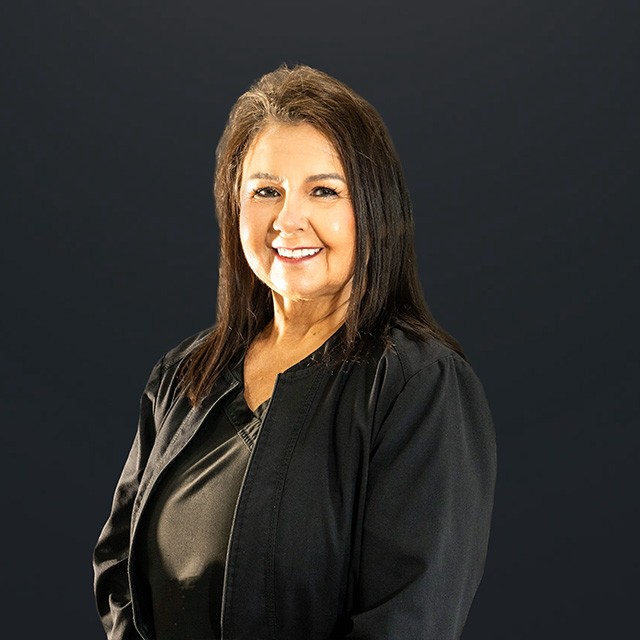 Iconic Dental Arts | Same-Day Crowns, Intraoral Camera and Dentures